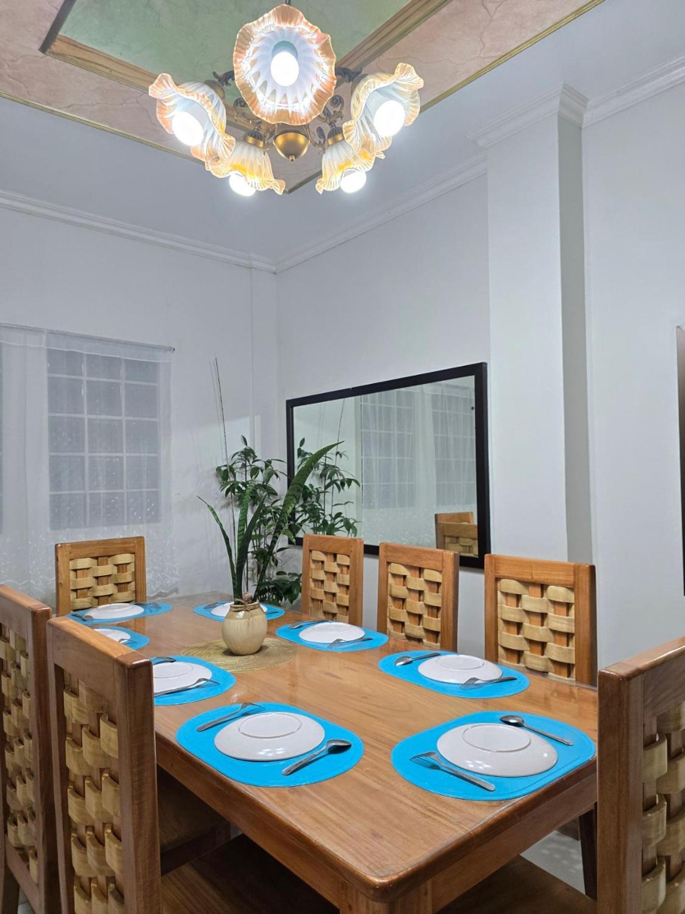 35 Amistad Guesthouse Baguio City Екстериор снимка
