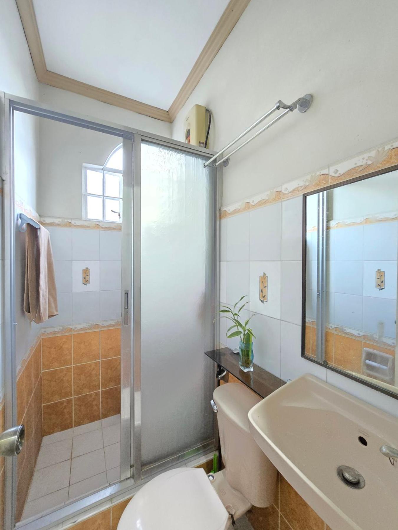 35 Amistad Guesthouse Baguio City Екстериор снимка