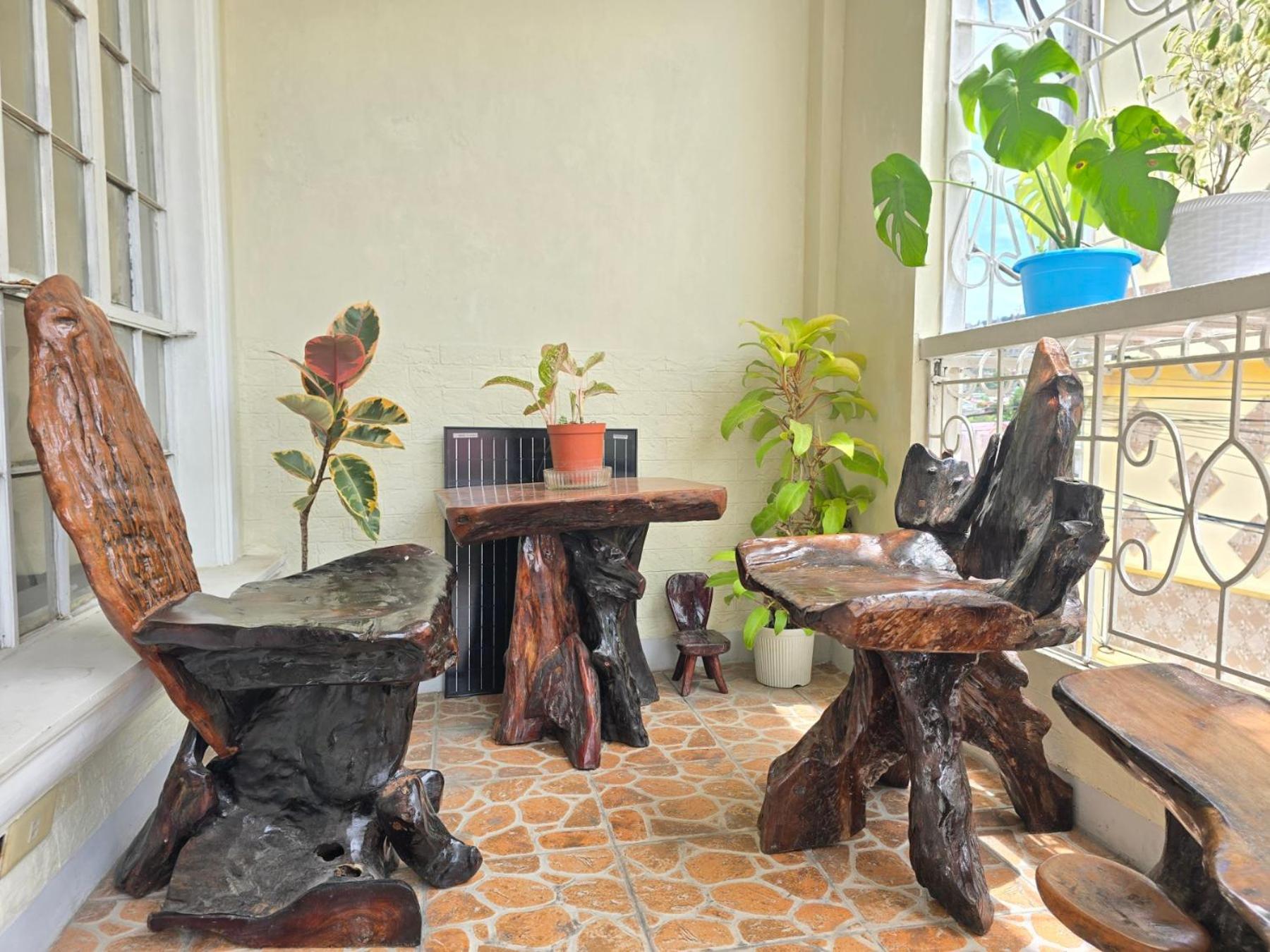 35 Amistad Guesthouse Baguio City Екстериор снимка